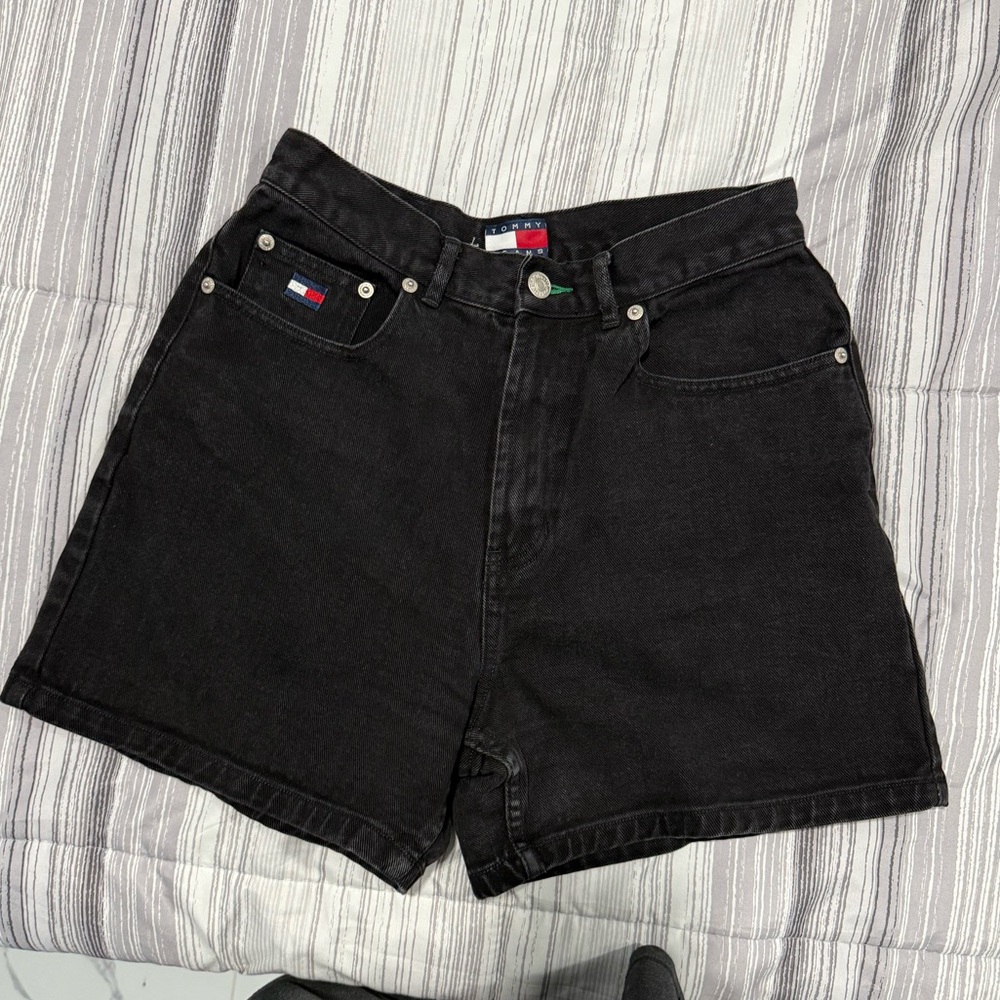 Tommy Hilfiger TRUE 90s Y2k Black High-Rise Denim Shorts